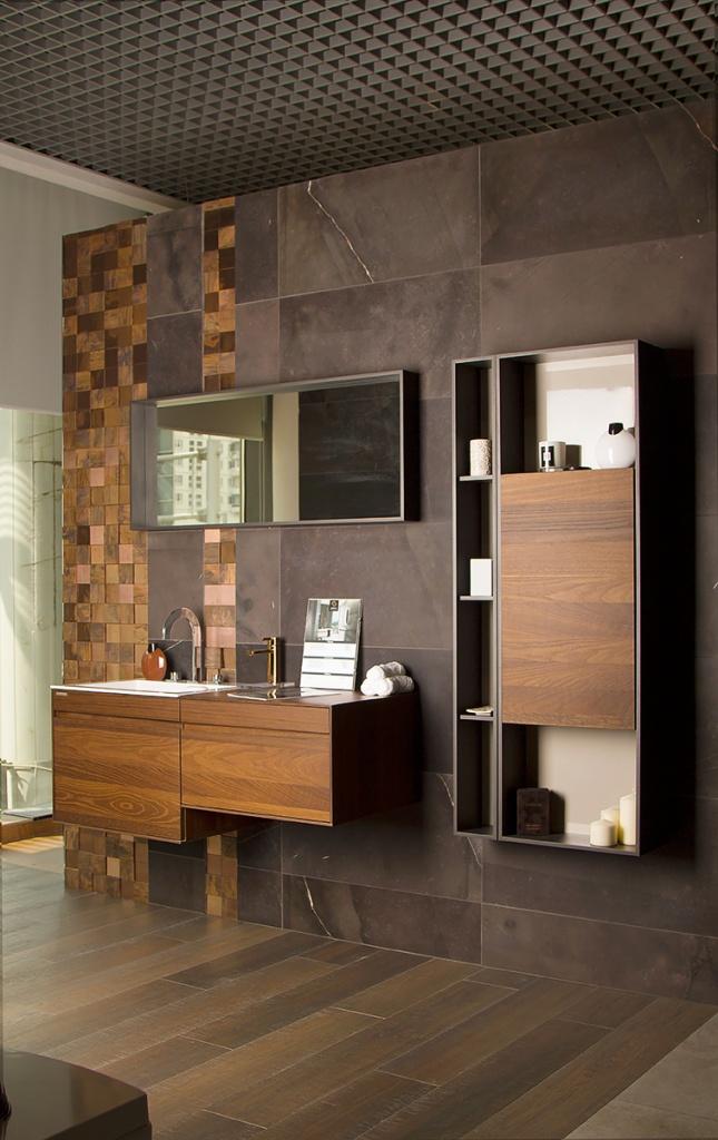Интерьер ванной комнаты с мебелью Gamadecor и плиткой L`antic Colonial, Venis