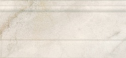 15x32,5 Zocalo Carrara